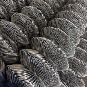 Malla de Alambre Galvanizado para Cercas de 20 m por Rollo, Malla de Alambre de Diamante de Múltiples Tamaños para Cercas de Aves de Corral - Product Image 4