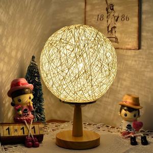 Lampe de chevet LED alimentée par USB, boule en rotin, cadeau d'<span class=keywords><strong>anniversaire</strong></span> créatif, décoration de chambre à coucher, de bibliothèque - Product Image 4
