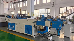 Máquina <span class=keywords><strong>Dobladora</strong></span> Automática CNC <span class=keywords><strong>de</strong></span> 5 Ejes para <span class=keywords><strong>Tubos</strong></span> Huecos <span class=keywords><strong>de</strong></span> <span class=keywords><strong>Hierro</strong></span> y Acero en Venta - Product Image 3