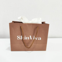 Sac en papier d'emballage spécial, sac cadeau de luxe personnalisé avec poignée, sac en papier d'emballage pour les achats professionnels