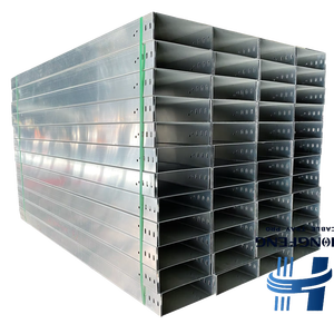 Chemin de câbles à fond solide Chemin de câbles galvanisé à chaud Acier inoxydable Alliage d'aluminium Goulotte de câbles Fabricant - Product Image 1