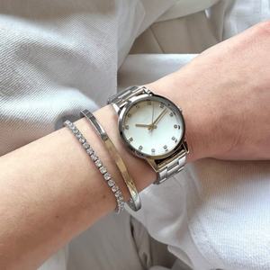 Montre Classique Décontractée pour Femme Besseron 2025 Tendances, Mouvement Quartz Japonais 32mm, Bracelet Interchangeable, Vente en Gros - Product Image 2