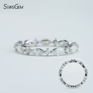 Anillo de Moissanita con Corte Marquesa, Chapado en Rodio, Plata de Ley, Anillo de Moissanita, Anillo de Diamante de Moissanita, Plata de Ley 925 - Product Image 1