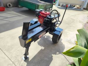 Fendeuse de bois hydraulique à essence entièrement automatique pour la fente de bois de pin - Product Image 5