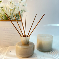 Botol Reed Diffuser Kaca Hijau Zaitun, Bentuk Bulat, Wadah Pewangi Dekoratif untuk Kamar Tidur, Kamar Mandi, Kantor, Dekorasi Rumah