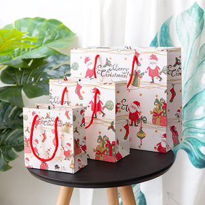 Bolsas <span class=keywords><strong>de</strong></span> Regalo <span class=keywords><strong>de</strong></span> Papel con Diseño Personalizado <span class=keywords><strong>de</strong></span> Papá Noel para Navidad, Bolsas <span class=keywords><strong>de</strong></span> Regalo <span class=keywords><strong>de</strong></span> Cartón Ecológicas y Festivas para Nochebuena - Product Image 5