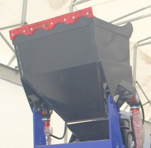 Nouveau Camion Malaxeur à Béton Autochargeur Walmech KCM26, Moteur et Boîte de Vitesses Haute Efficacité, Bleu, Garantie 1 An - Le Plus Vendu - Product Image 3