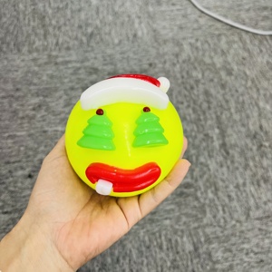 Jouet Squishy de Noël en forme de Père Noël, Bonhomme de Neige, Renne, à personnaliser, Balle Anti-stress à presser, Expédition depuis l'entrepôt des États-Unis - Product Image 4
