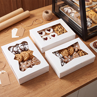 Boîtes à biscuits blanches en gros avec fenêtre transparente, emballage pliable en papier pour pâtisseries et gâteaux