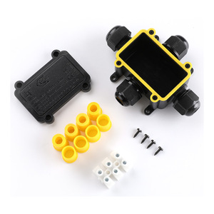 Boîtier de jonction étanche en plastique M686 IP68, connecteur de câble extérieur 4 voies pour éclairage et câblage - Product Image 2