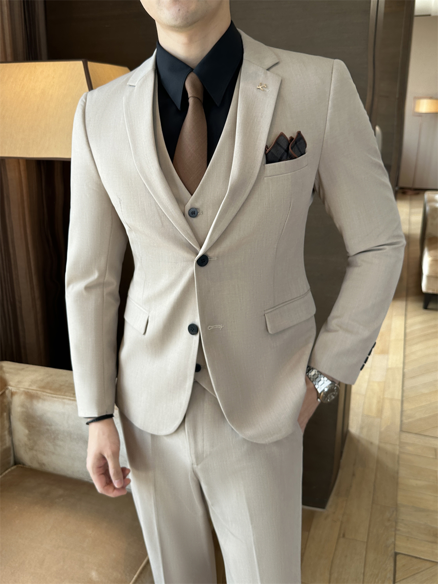 9889 Caqui (traje + chaleco + pantalón de vestir)