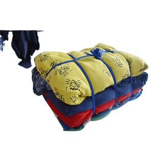 Paños de Limpieza Florales 40, de Tela Mixta de Algodón y Poliéster, en Varios Colores, para Uso Industrial en Talleres y Maquinaria - Product Image 3