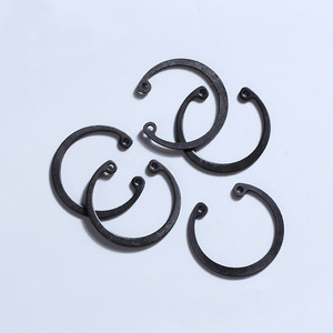 Anillo de retención en forma de C Zongheng 65Mn métrico GBT893.1 de inserción rápida para orificio - Product Image 3