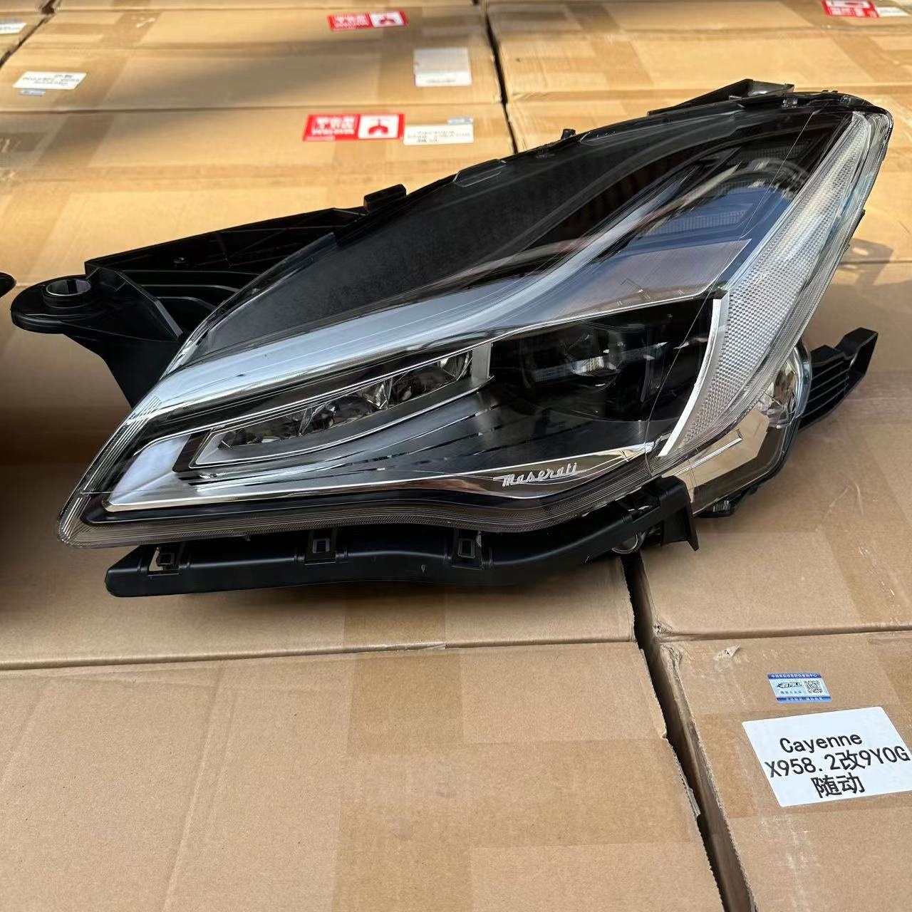 maserati quattroporte headlight and back light