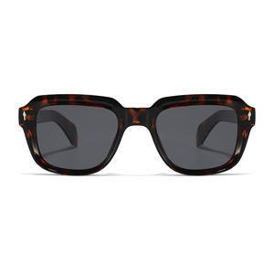 Lunettes de soleil de luxe rétro rectangulaires personnalisées TR90 Shades Logo personnalisé Lunettes de soleil en acétate épais à la mode polarisées pour hommes - Product Image 5