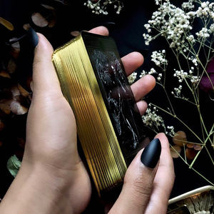 <span class=keywords><strong>Tarot</strong></span> 2,75x4,75 pouces OEM Inspire Espanol Oracle Card Gold Gilt Deck Box oracle Boîte de cartes personnalisée avec livret - Product Image 2