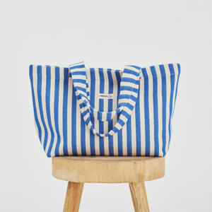 กระเป๋าผ้าแคนวาสลายทางขนาดใหญ่พิเศษของผู้หญิงกระเป๋าช้อปปิ้งสีฟ้าสีขาวแบบพกพาผ้าฝ้ายสำหรับฤดูร้อนชายหาดท่องเที่ยวช้อปปิ้งกลางแจ้ง - Product Image 3