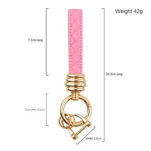 Fabricant de porte-clés en gros, porte-clés en cuir pour voiture par sublimation, porte-clés personnalisé avec logo de marque, souvenir promotionnel, porte-clés en cuir PU - Product Image 3