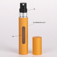 Atomiseur de parfum en aluminium de 8 ml personnalisé en usine, portable, réutilisable, mini flacons de parfum rechargeables, vaporisateur de parfum de voyage