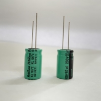 Condensateur liquide premium Pchicon 200V82uF pour lampadaires et projecteurs - Faible ESR, Haute ondulation, Durée de vie ultra longue