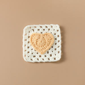 Dulce educación Editor en jefe Corazón de melocotón Bolsillo pequeño albaricoque Rojo Red hueca grande para amor tejido bolsa accesorios artificiales - Product Image 6