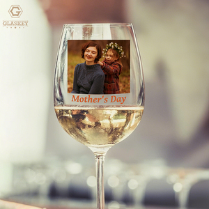 Cadeau <span class=keywords><strong>personnalisé</strong></span> pour la fête des mères Verre à vin rouge en cristal sans plomb <span class=keywords><strong>Photo</strong></span> à motif <span class=keywords><strong>personnalisé</strong></span> Verres à vin rouge blanc pour les amateurs de vin - Product Image 4