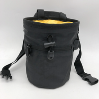 Sac à craie en nylon brodé avec poche à fermeture éclair Accessoire d'escalade adapté aux voyages