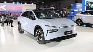 Vehículo Eléctrico XPeng G7 Modelo 2025/2026 Nuevo/Usado en Venta, SUV Mediano a Precio Económico - Product Image 3