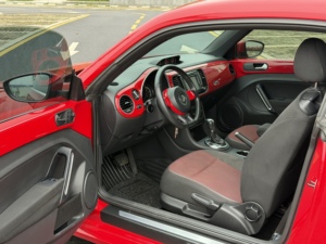 Beetle 1.4TSI 2014 Usado, Económico, Bajo Kilometraje, Automático, Cuero, R16, Volante a la Izquierda, Rojo, Versión Fashion - Product Image 5
