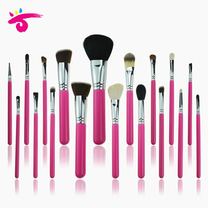 Haut De gamme en gros Manche En Bois Bleu Ciel Jeu De Brosse De <span class=keywords><strong>Maquillage</strong></span> de Cheveux En Nylon - Product Image 2