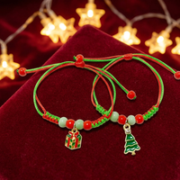 Bracelets tissés à la main pour les fêtes de Noël européennes et américaines 2026, avec breloques Père Noël, sapin de Noël et cerf, cadeaux promotionnels