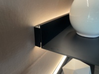 Étagère murale flottante en forme de L moderne avec éclairage LED, en aluminium poli, pour la maison, l'appartement, la chambre, l'hôtel