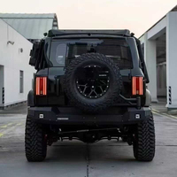 Nouveau pare-chocs arrière robuste en acier au carbone de style lame, avec support de roue de secours et supports de feux LED, pour accessoires de SUV Tank 300