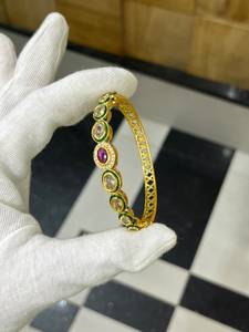 Bracelet jonc tendance en laiton Meenakari Kundan Polki, imitation plaqué rhodium, pour mariage indien, joncs de mariée de créateur pour femme - Product Image 5