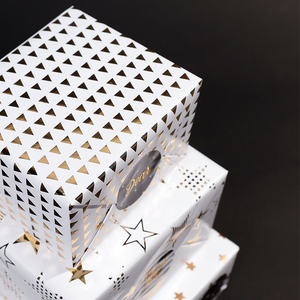 Vente en gros 80g de papier d'art pour la Saint-Valentin 43*300cm rouleau de papier d'emballage d'emballage pour cadeau de luxe personnalisé - Product Image 2