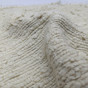 Luxe Handloom Soie Tissus Lourd GSM Ameublement pour la Décoration Intérieure Rideau Coureurs Tapis Robes Matelas Artisanat - Product Image 1