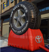 Ballon gonflable adapté aux besoins du client par PVC géant de pneu avec le LOGO pour la publicité