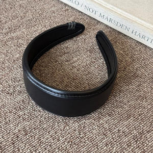 Bandeau large en cuir vintage, couleur unie, accessoire pour cheveux pour femmes, à porter au quotidien - Product Image 3