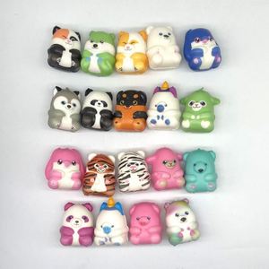 กล่องสุ่มของเล่นบีบหัวม้าการ์ตูนน่ารัก สควิชชี่ส์ PU ขนาดเล็ก บีบแล้วคืนตัวช้า ช่วยคลายเครียด - Product Image 3