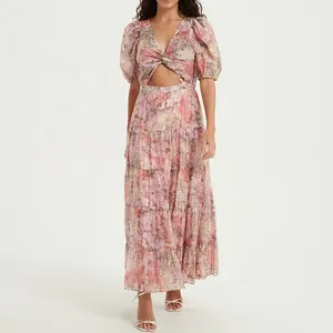 2024 Neuheit Damenatmung Satin A-Line Freizeitkleid V-Ausschnitt digitales geometrisches Design Kontrast Farbe hohles Kleid