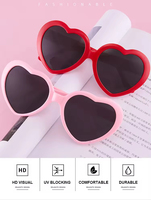 Lunettes de soleil à monture intégrale UV400 en forme de coeur Offre Spéciale Love avec lunettes de diffraction à effet cardiaque de nuit