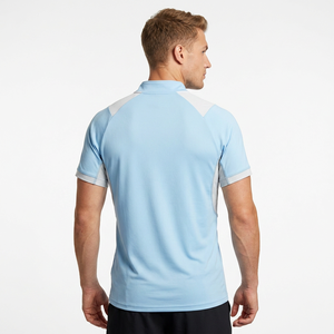 Camiseta Deportiva de Manga Corta para Hombre, Color Azul Claro, Cuello Alto, Secado Rápido, Corte Ajustado, Tejido de Poliéster, con Letra en el Frente, Ecológica - Product Image 6