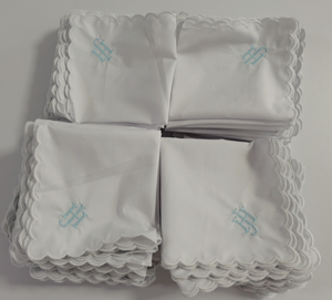 بيع بالجملة-مناديل سكالوب قطنية مع تطريز شخصي لحفل الزفاف - Product Image 5