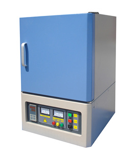 Horno de Mufla Azul con Pantalla Digital y Panel de Control para Aplicaciones de Calentamiento en Laboratorio, Temperatura Máxima de 1200 °C, 50 kW - Product Image 1