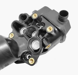 フォルクスワーゲンゴルフ、ジェッタ、パサート、アウディA4、A6、オイルフィルターハウジングオイルクーラーハウジングアセンブリ06F115397H 06F115397Jに適しています - Product Image 2