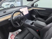 Tesla Model Y Long Range AWD Turbo Automatique 2021 Énergie Propre Électrique Intérieur Cuir R19 Conduite à Gauche SUV à Vendre
