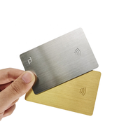 بطاقة عمل NFC RFID مخصصة مع نموذج أسود من الفولاذ المقاوم للصدأ مقاوم للماء ISO Standard MHz للدفع في الفنادق