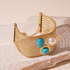 สร้อยโซ่สแตนเลสสำหรับผู้หญิงเครื่องประดับสำหรับสวมใส่ในชีวิตประจำวันสร้อยข้อมือตาข่ายเรขาคณิตเหล็กไทเทเนียม - Product Image 5