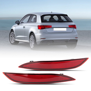 ไฟสะท้อนแสงด้านข้างกันชนหลัง Audi A3 ปี 2017-2020 วัสดุ ABS ชุดซ้ายขวา อะไหล่ทดแทน - Product Image 1