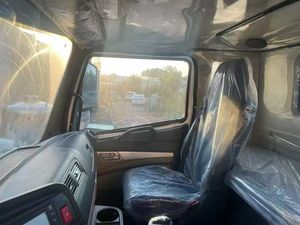 Camión Volquete de <span class=keywords><strong>Segunda</strong></span> <span class=keywords><strong>Mano</strong></span> Barato Sinotruck Howo NX 6X4 de 20 Toneladas para Minería de Uso Pesado - Product Image 4
